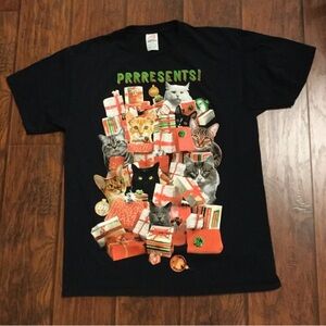 🎁Christmas Kitty TShirt🎁